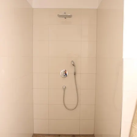 Casa Kronengarten Nr 1 *